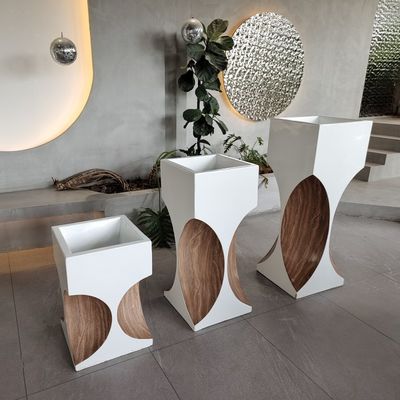 comprare Grandi vasi da fiore in resina di fibra di vetro per centri commerciali online manufacture