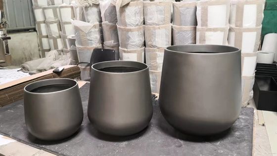 comprare Piantini di fiori in fibra di vetro di resina per piccoli giardini colorati e lucidi all'ingrosso online manufacture