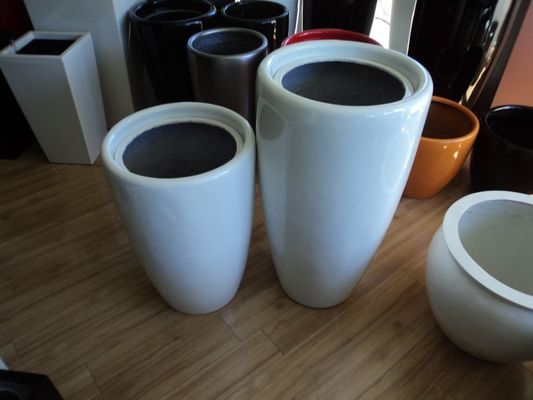 comprare Piantini di fiori in fibra di vetro personalizzabili per la decorazione del giardino esterno online manufacture