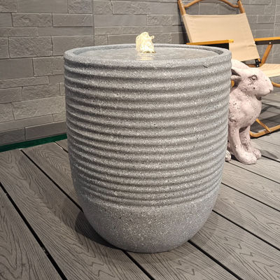 comprare Fontana d'acqua da giardino in resina elettrica a livelli per decorazioni esterne online manufacture
