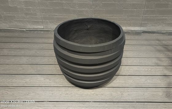 comprare Aggiungi un tocco di raffinatezza al tuo giardino con un moderno piantino in fibra d'argilla impermeabile e ignifuge online manufacture