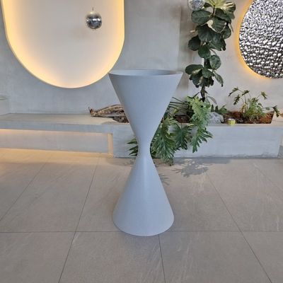 Centri commerciali Piantatrici di fiori artificiali in fibra di vetro di resina per decorazioni interne e esterne