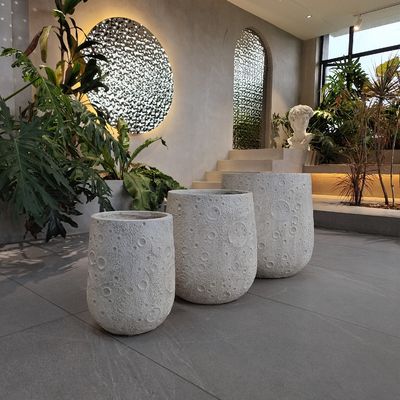 Modello moderno per giardini interni ed esterni