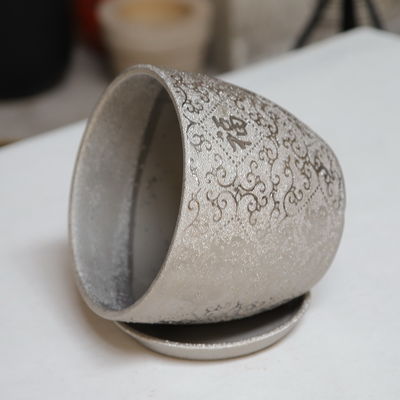 Potti ceramici rotondi personalizzati con ampia selezione di drenaggio incluso