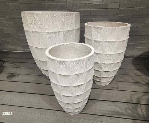 La pentola di cemento in fibra è l'aggiunta perfetta alla vostra decorazione interna con argilla in fibra
